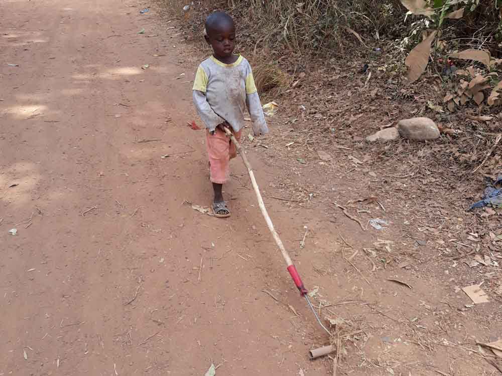 Les jeux des enfants en Guinée