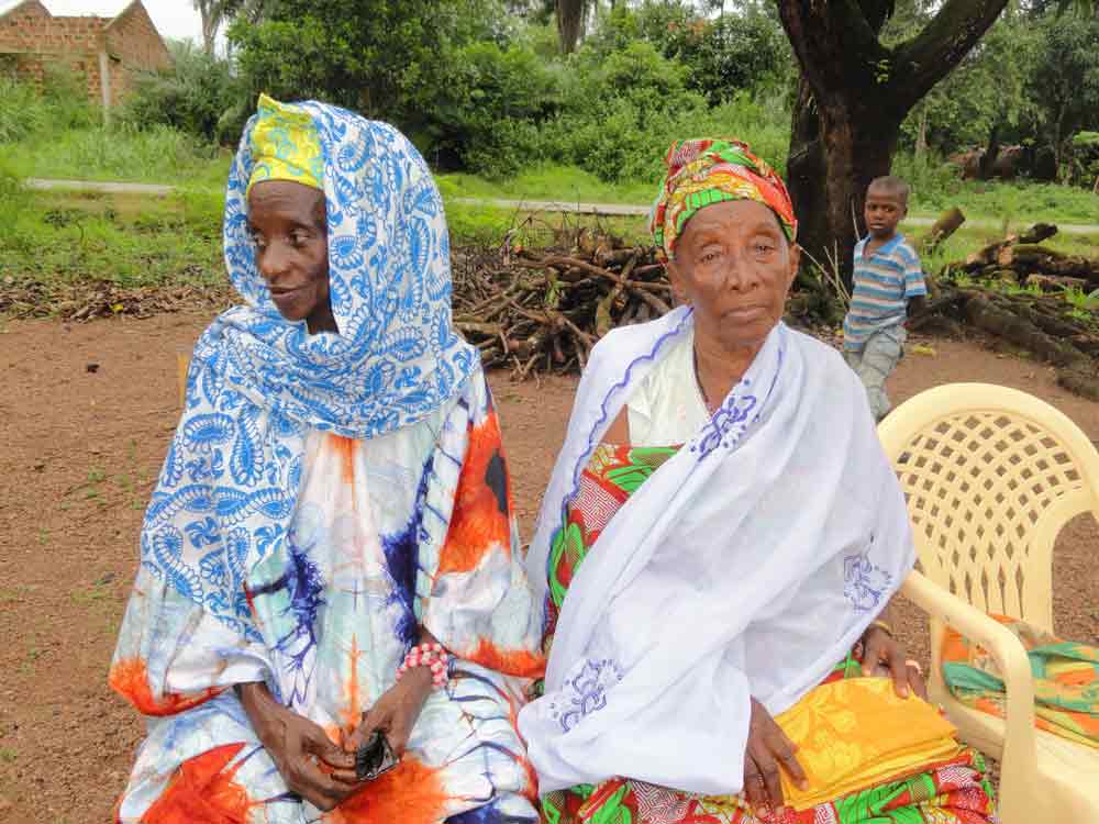 Tenues traditionnelles en Guinée